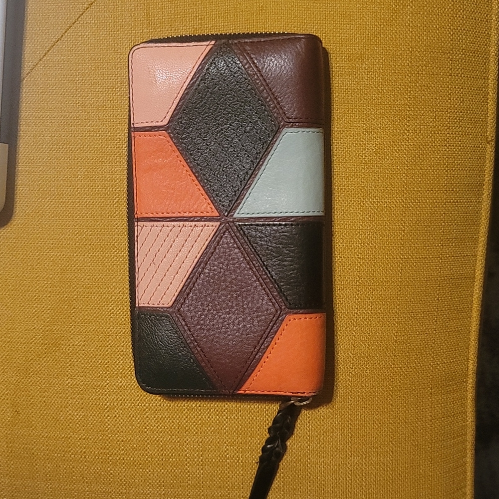 Fossil Wallet